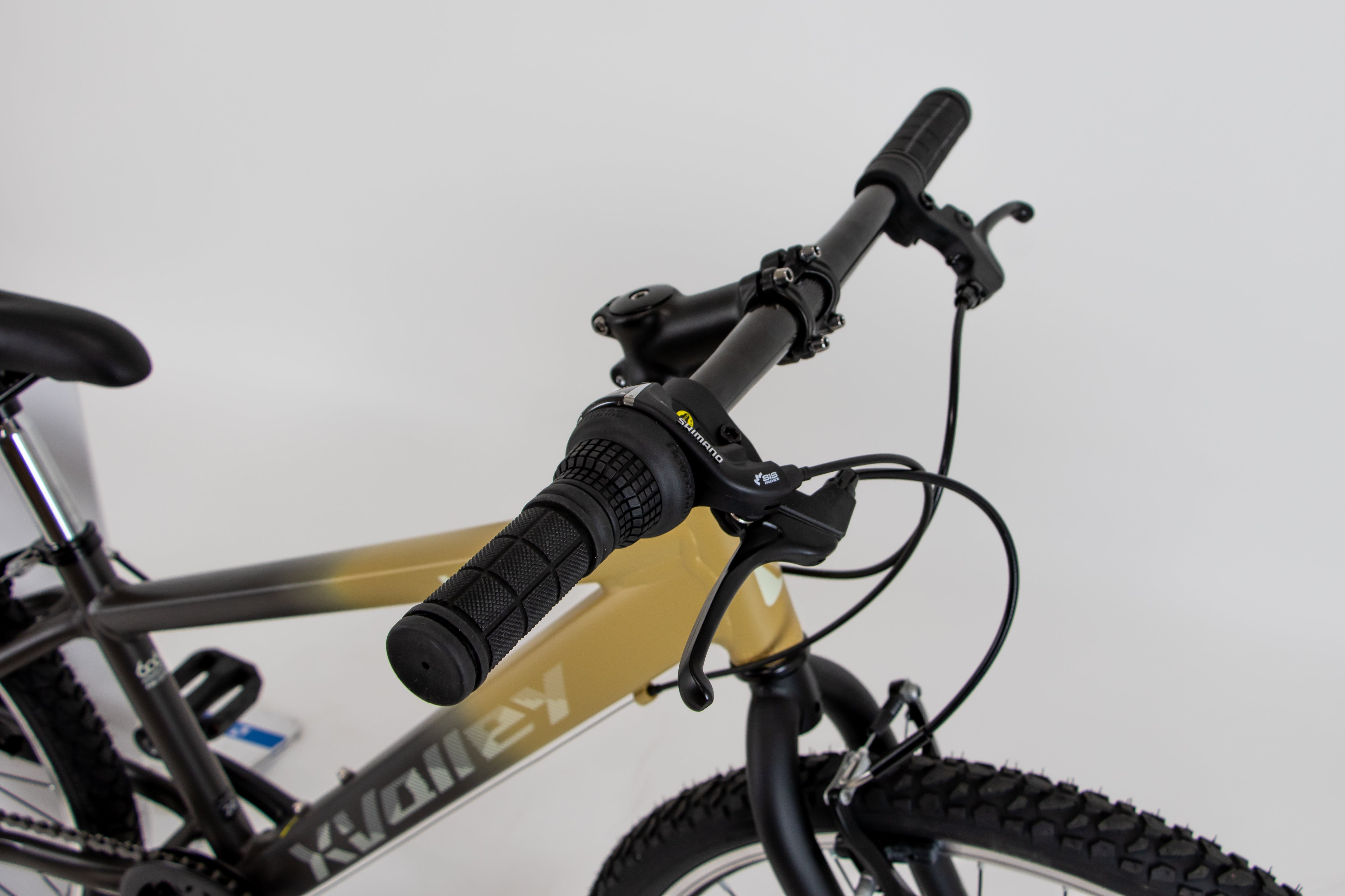 新生活応援セール／[NESTO STANDARD] X-VALLEY KID 24 (ネスト クロス