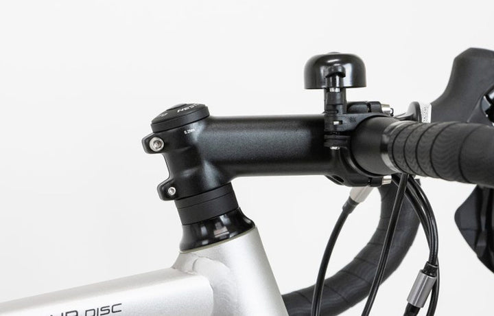 ＼ブラックフライデーセール／[NESTO PREMIUM] ネスト ALTERNA DISC (オルタナ ディスク) ［ロードバイク｜外装22段(2×11)ギヤ｜軽いアルミフレーム｜フルカーボンフォーク｜軽いタイヤ｜ディスクブレーキ］