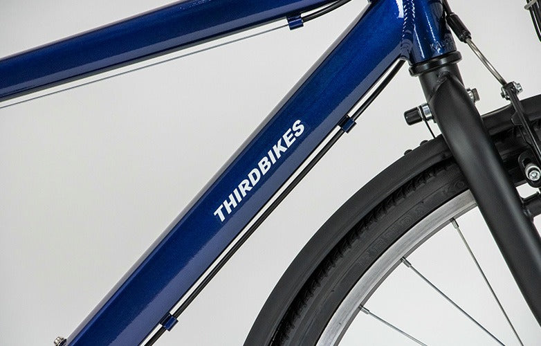 ＼新生活応援セール／［THIRDBIKES］盗難補償付！ フェスクール |クロスバイク |27インチ|カゴ付|買い物|街乗り|自転車
