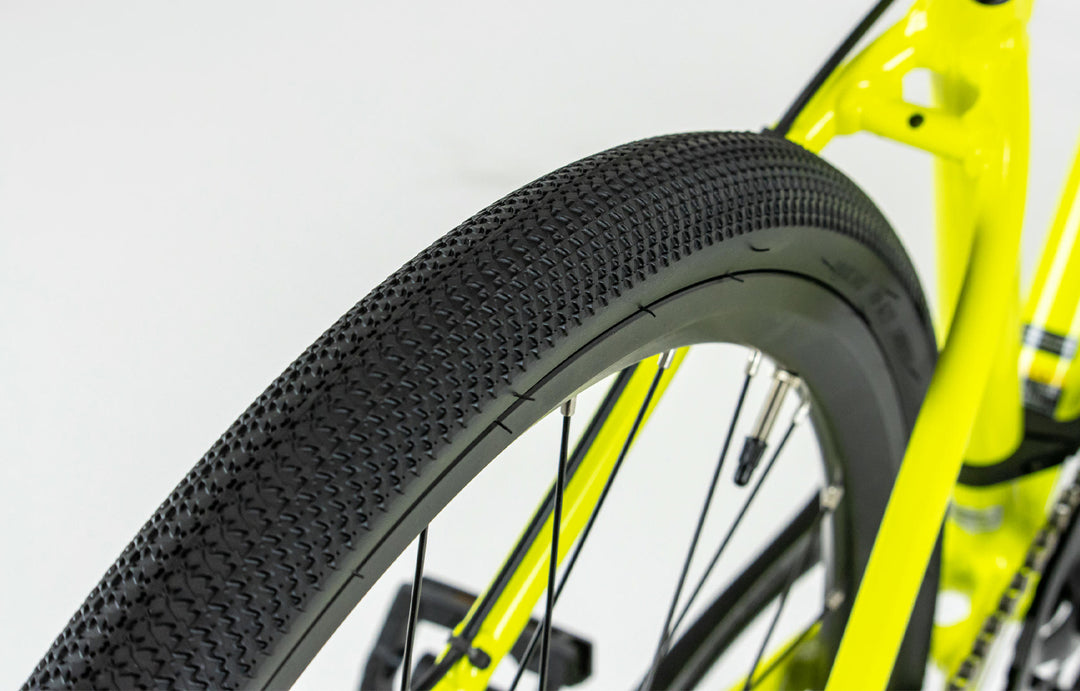 [NESTO] LIMIT TOUGH (ネスト リミットタフ) |クロスバイク|ディスクブレーキ|7段変速|軽量|軽い|通勤